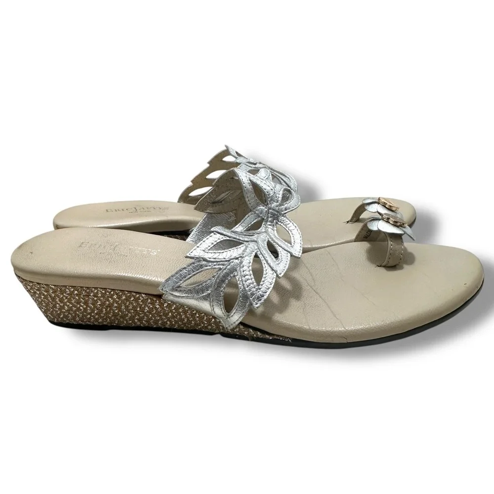 Eric Javits New York Silver Floral Toe Ring Wedge Sandals Women's 9.5 M Resort - Picture 5 of 10